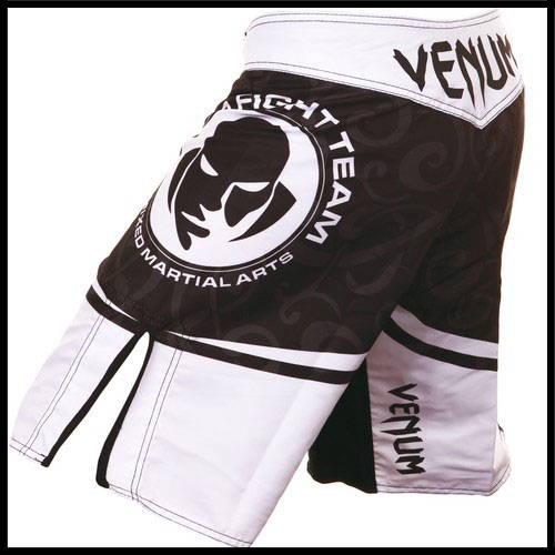 Venum -  - Wanderlei Silva UFC 139 - Fightshorts -Black white