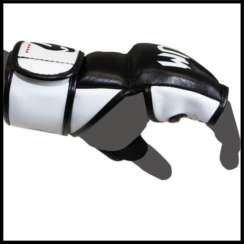 Venum -  - Undisputed MMA Gloves - Nappa Leather - Black